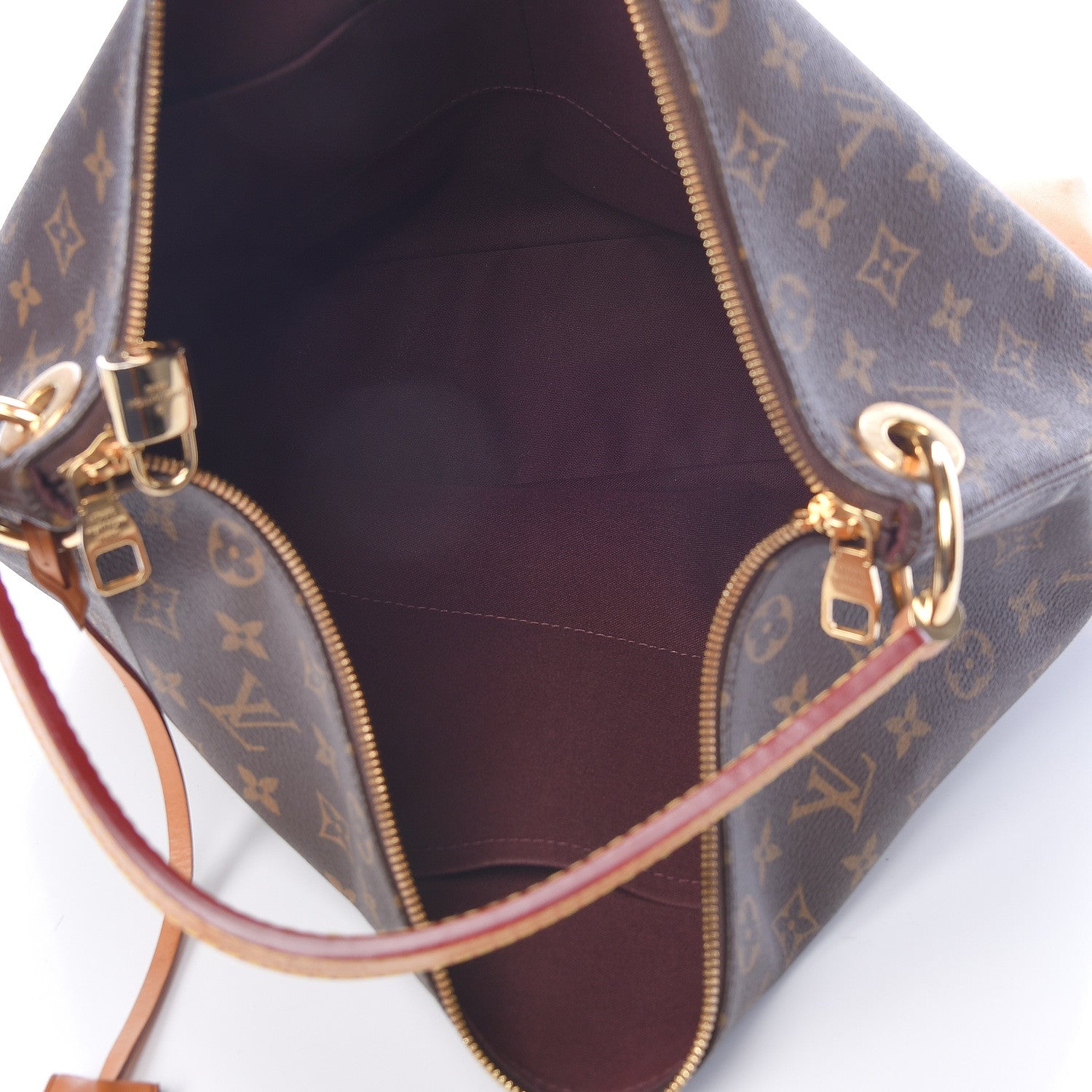 Louis Vuitton Monogram Berri MM 5 of 9