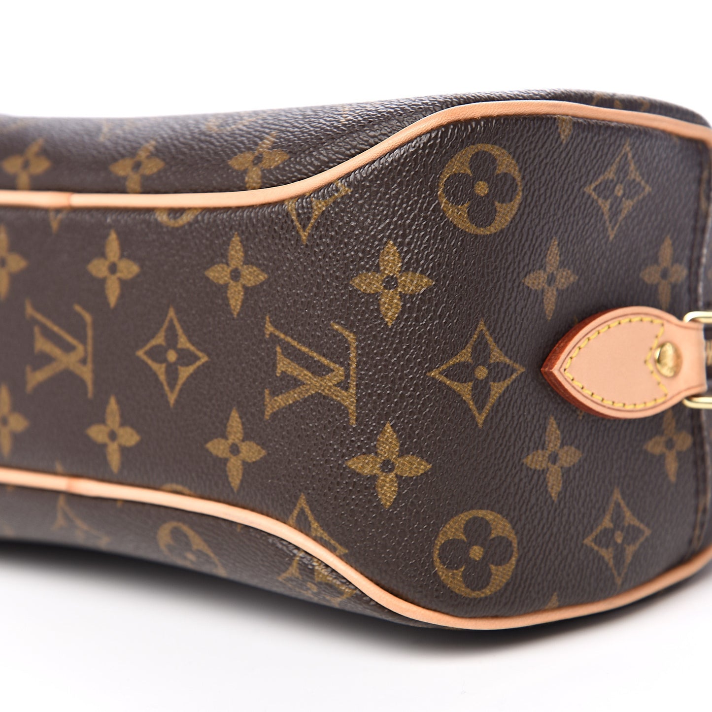 Monogram Blois