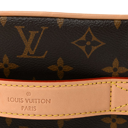 Louis Vuitton Monogram Toiletry Bag 8 of 8
