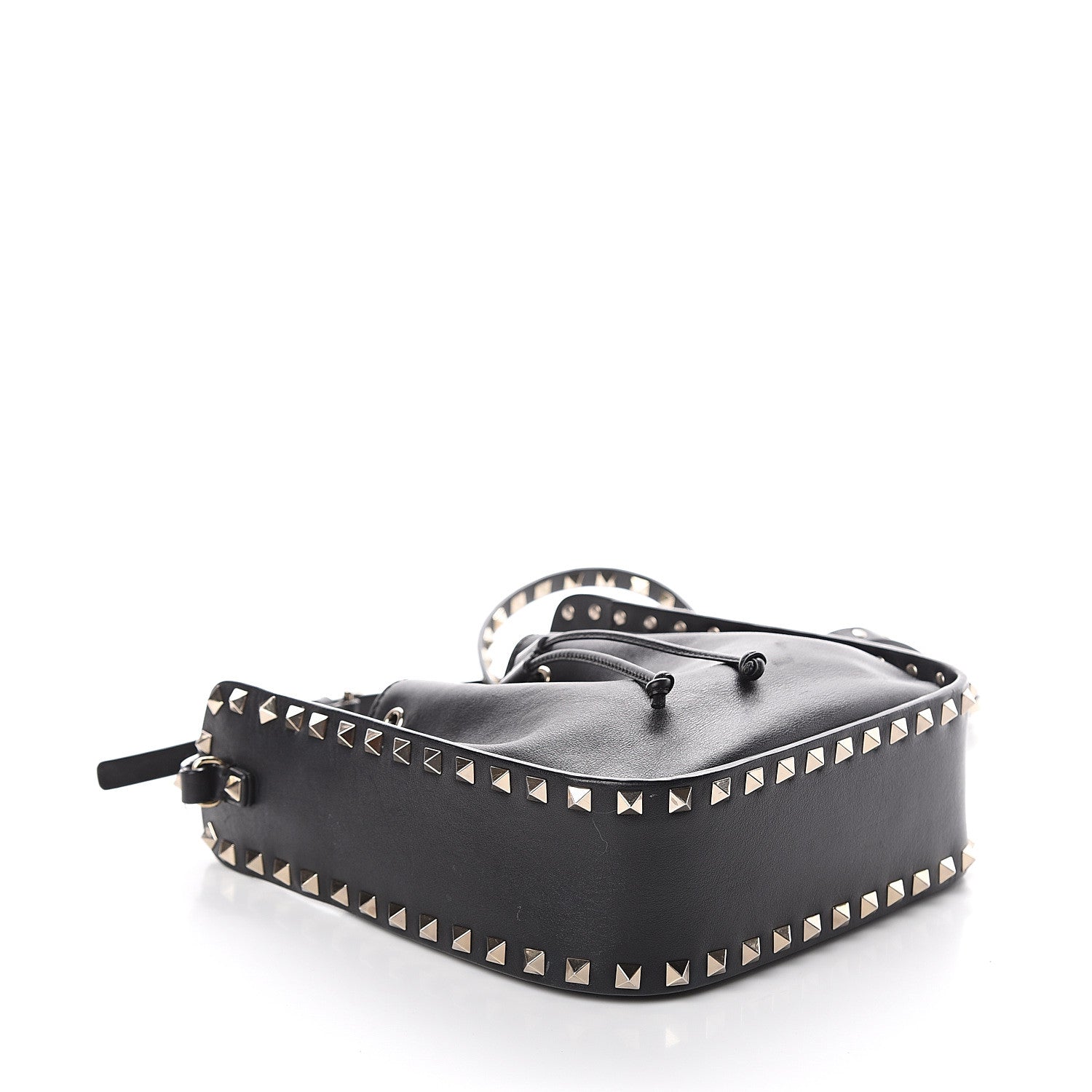 Valentino Garavani Vitello Rockstud Bucket Bag Black 3 of 8