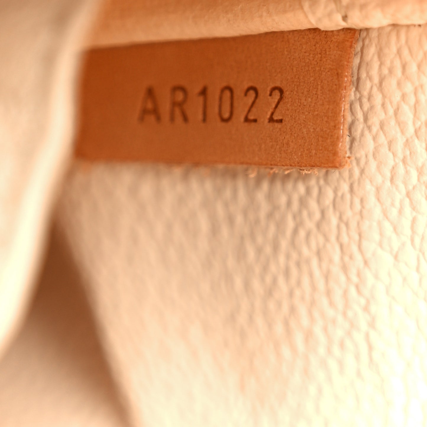 Monogram Spontini