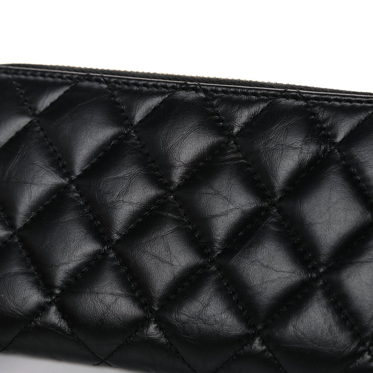 Aged Calfskin Quilted Small Lucky Charms 2.55 Reissue Zip Around Wallet Black