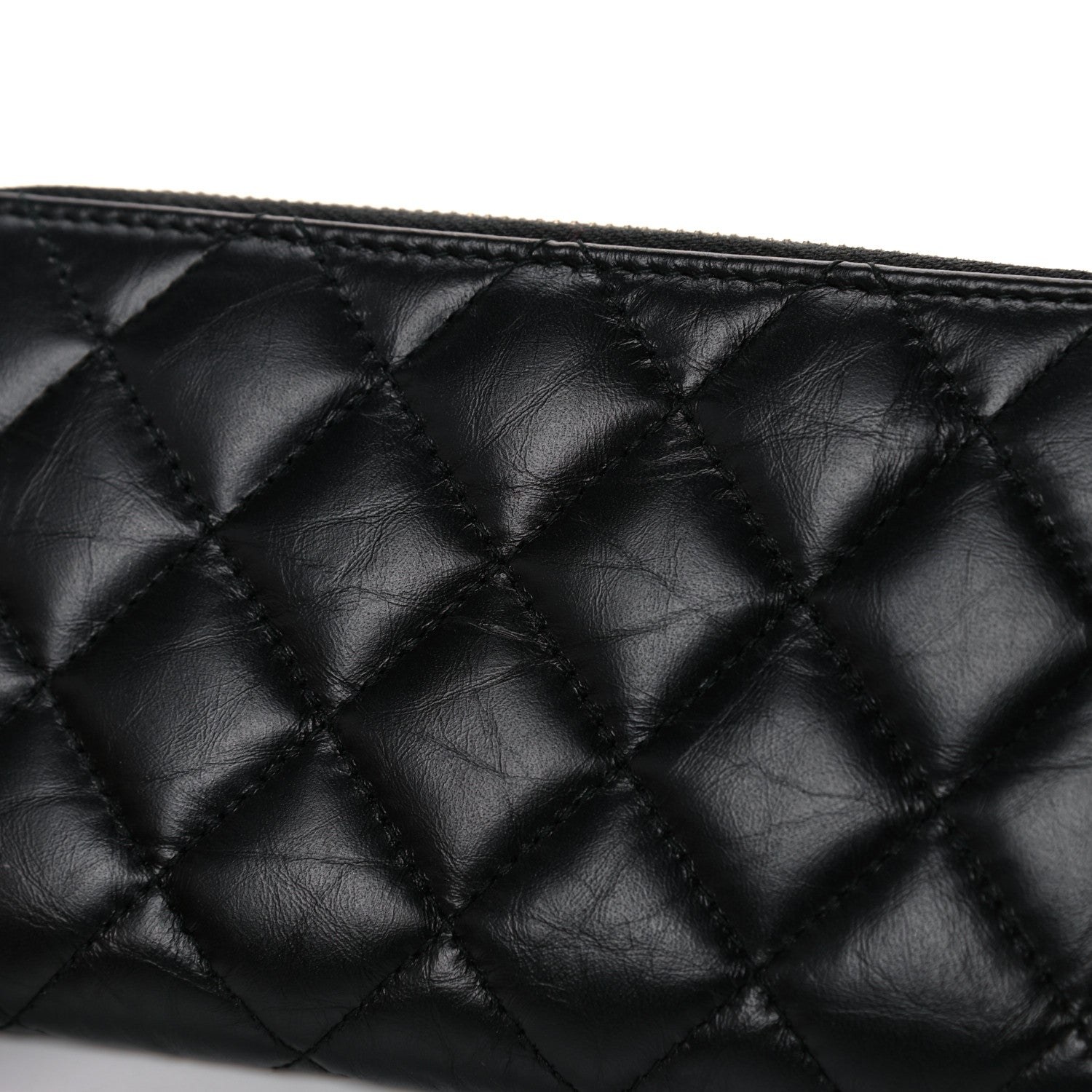 Chanel Aged Calfskin Quilted Small Lucky Charms 2.55 Reissue Zip Around Wallet Black 17 of 17