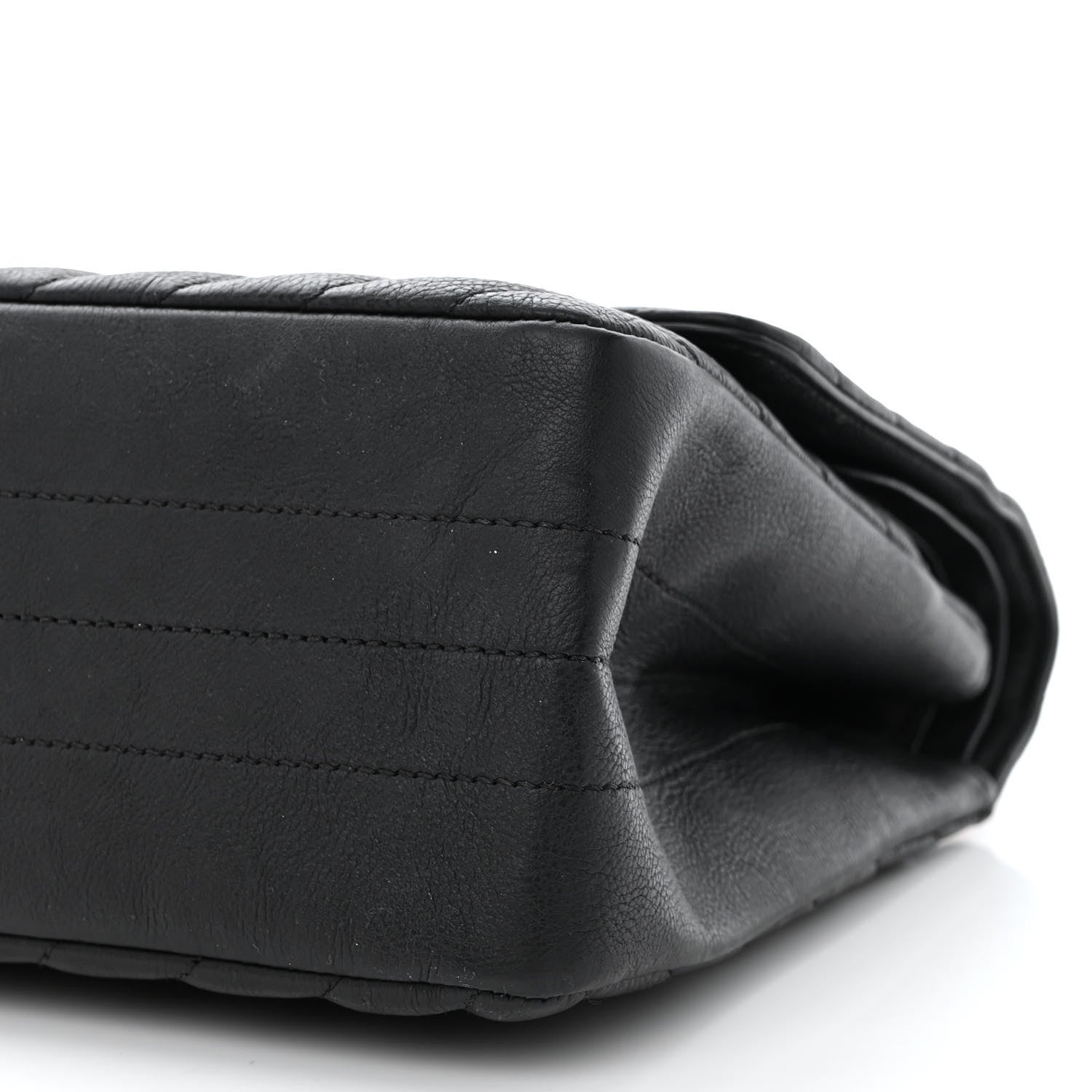 Chanel Crumpled Calfskin Chevron Quilted 2.55 Reissue 226 Black 10 of 12