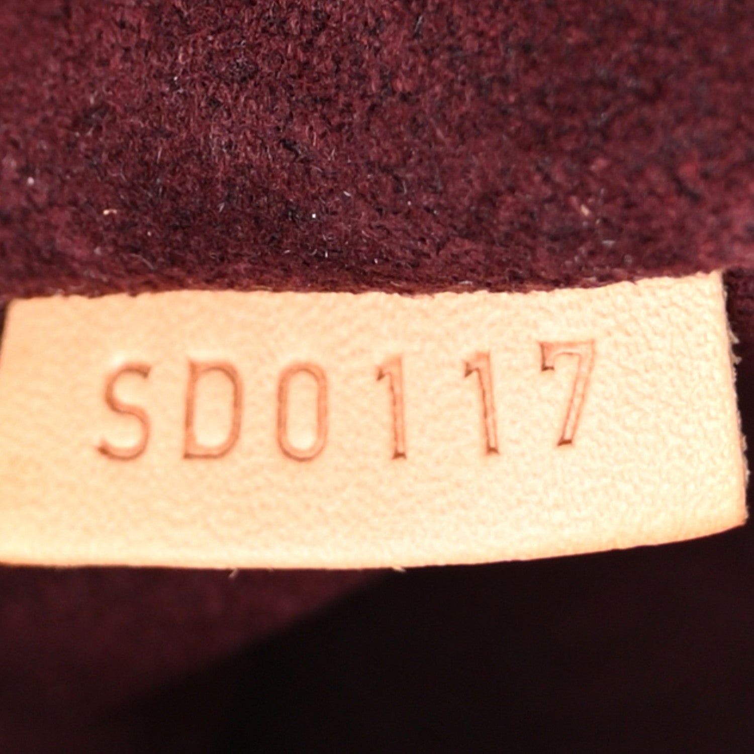Louis Vuitton Monogram Montaigne MM 7 of 15