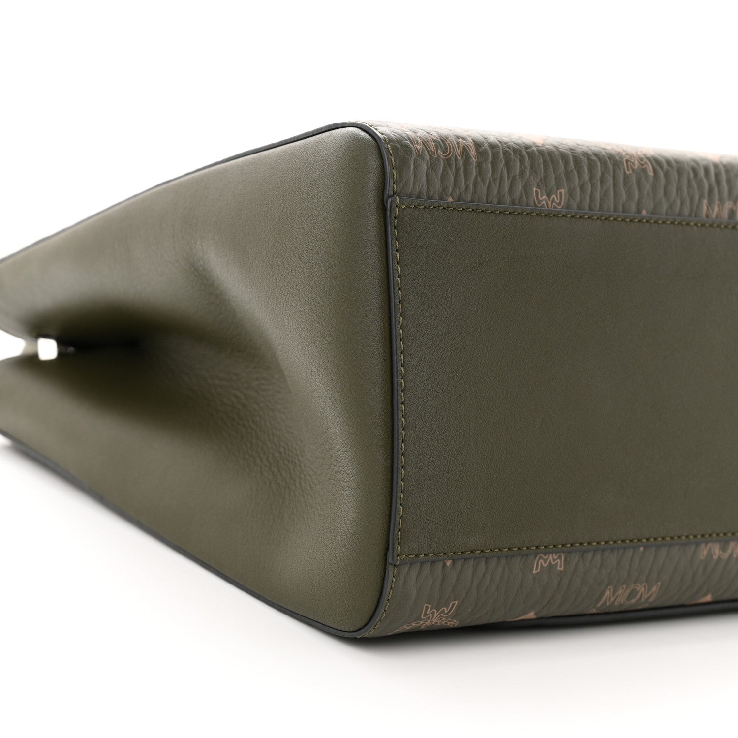 MCM Visetos Medium Aren Hobo Sea Turtle 11 of 11