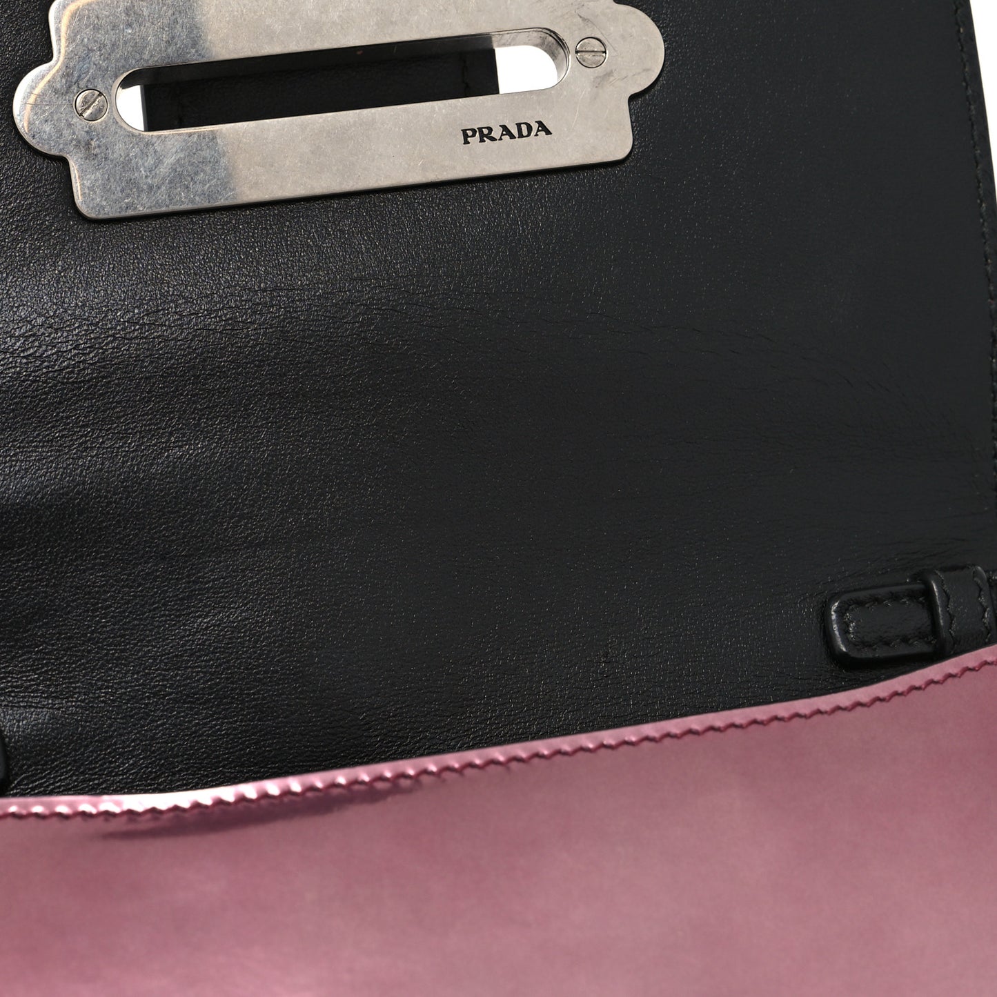Metallic Vitello Saffiano Cahier Bag Ibisco Black