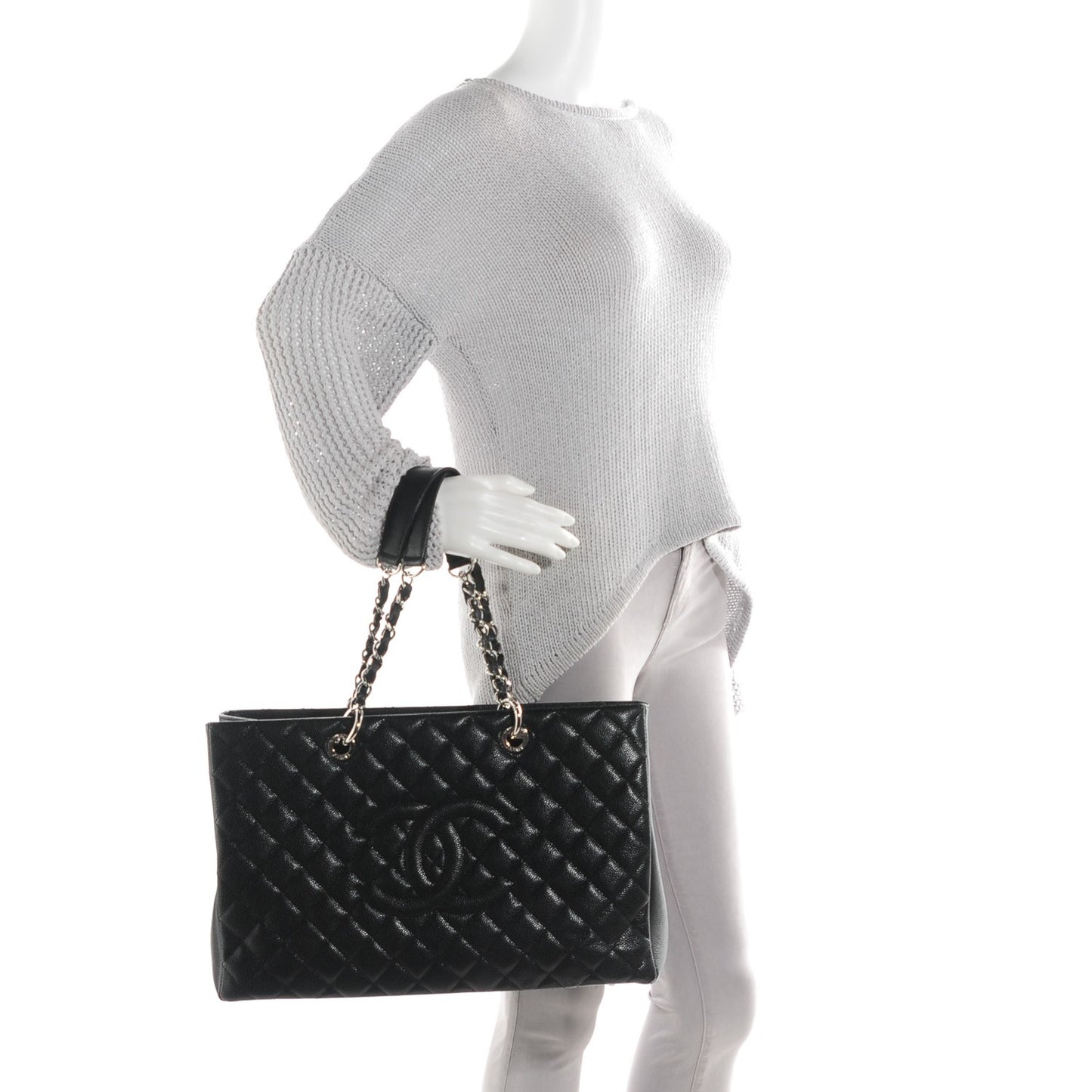 Caviar Quilted XL Grand Shopping Tote GST Black