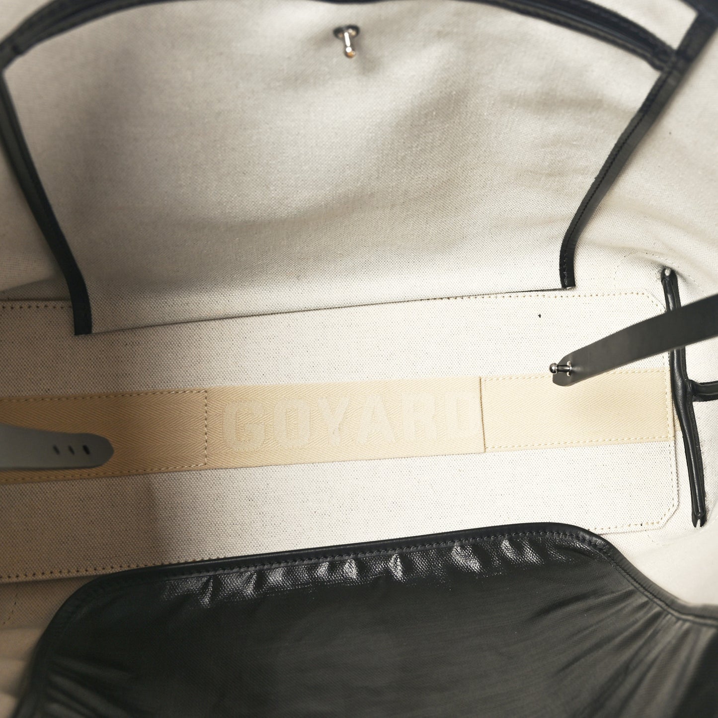 Goyardine Bellechasse PM Black