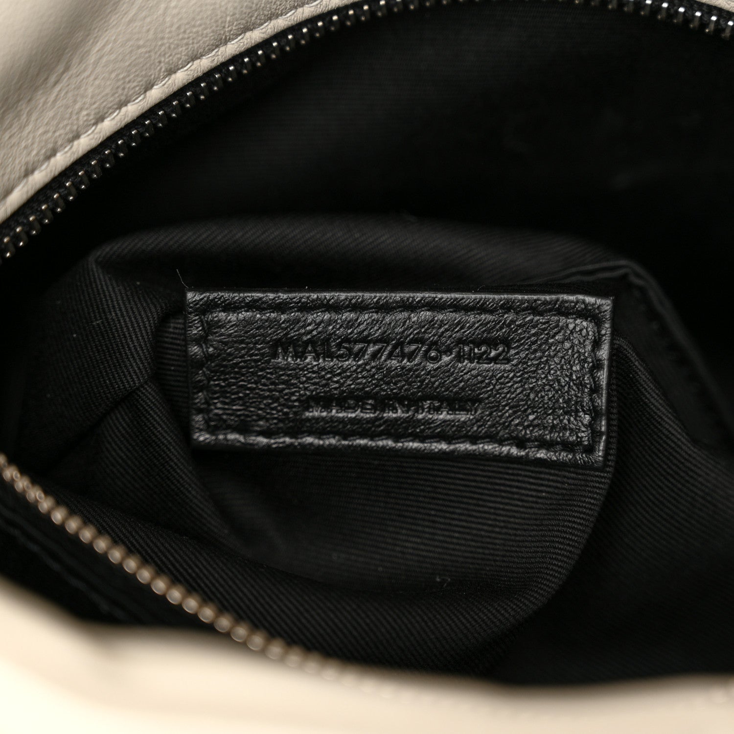 Saint Laurent Lambskin Quilted Small Loulou Puffer Monogram Chain Satchel Blanc Vintage 7 of 10