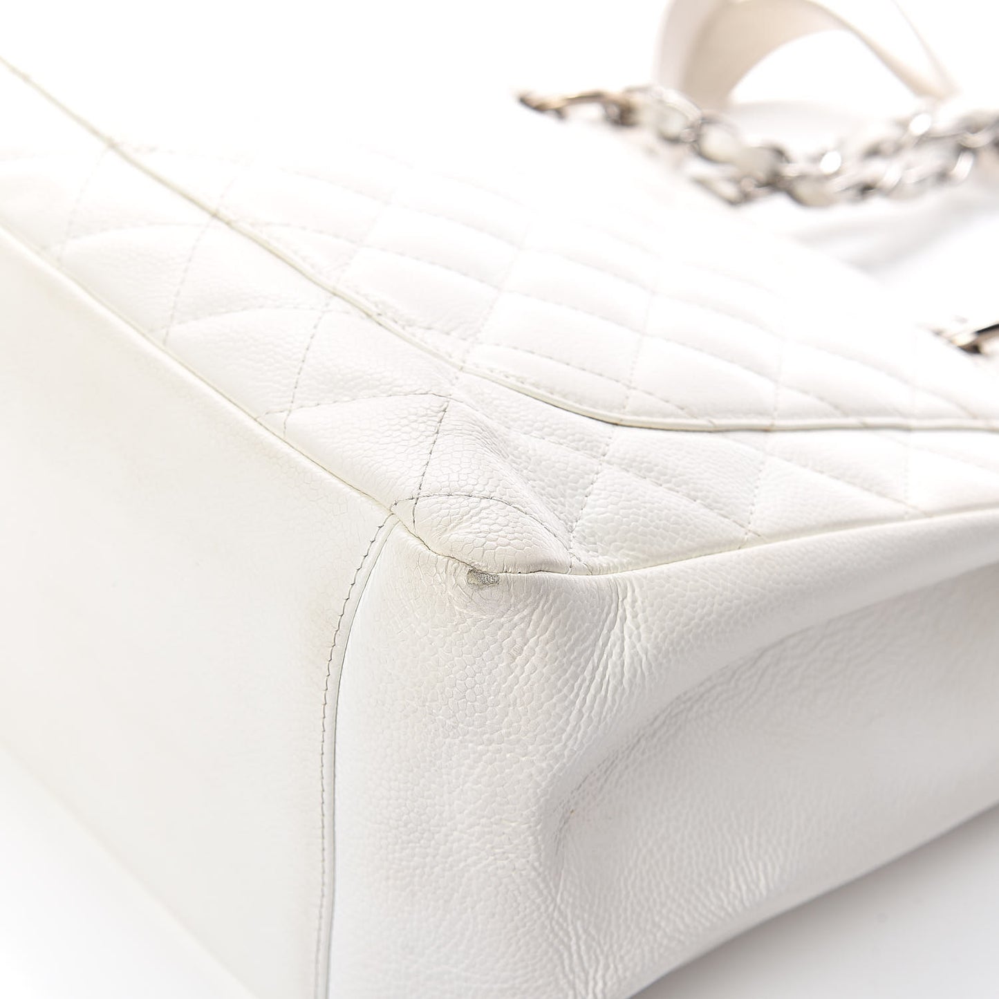 Caviar Quilted Grand Shopping Tote GST White
