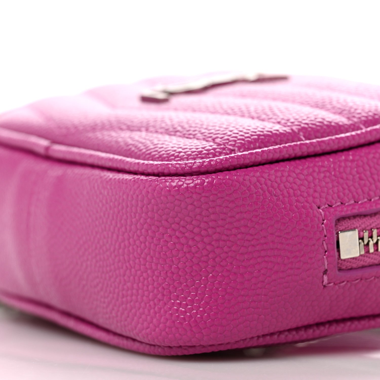 Saint Laurent Grain De Poudre Matelasse Monogram Baby Lou Camera Bag Electric Fuxia 9 of 10