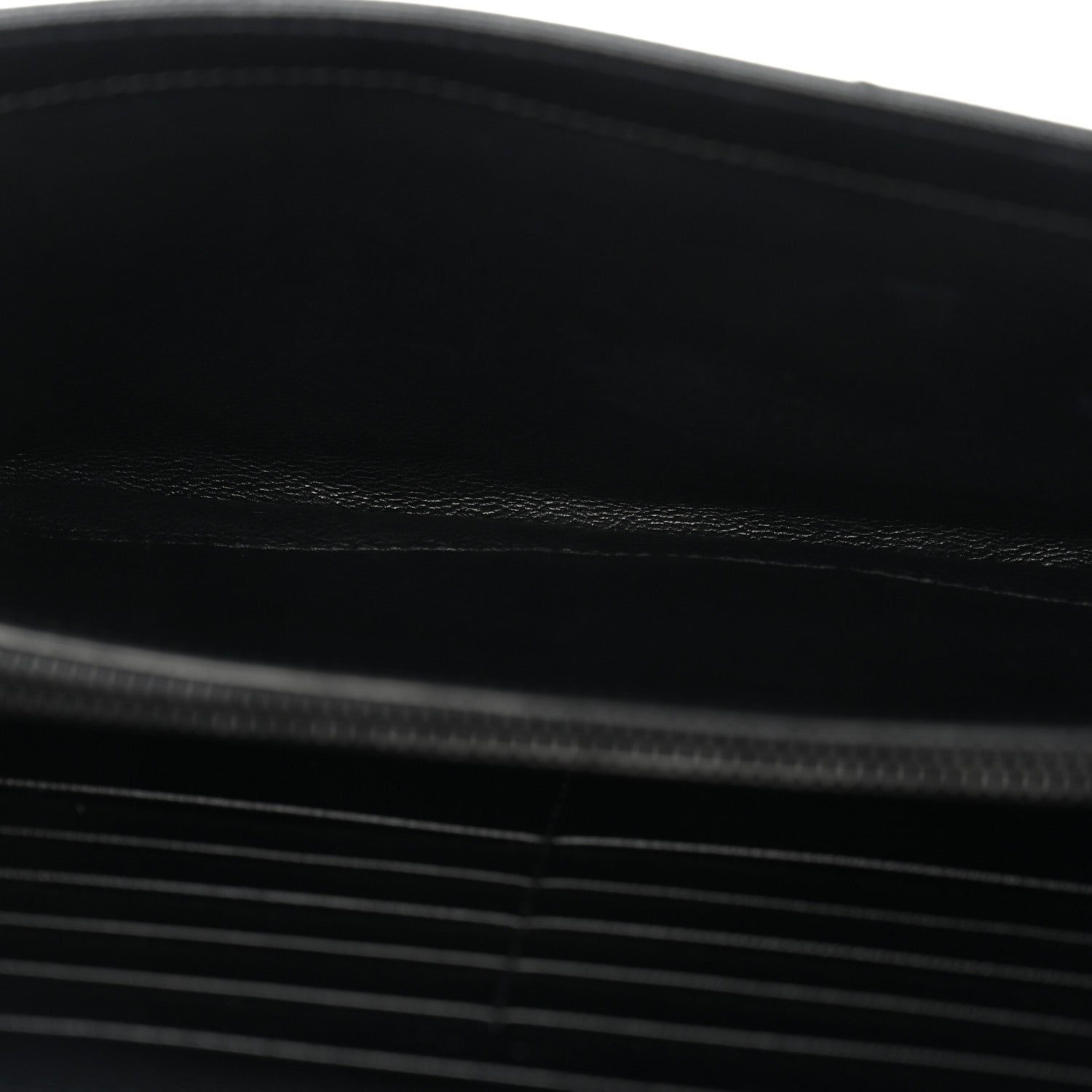 Saint Laurent Grain De Poudre Matelasse Chevron Monogram Monochrome Envelope Chain Wallet Black 5 of 11