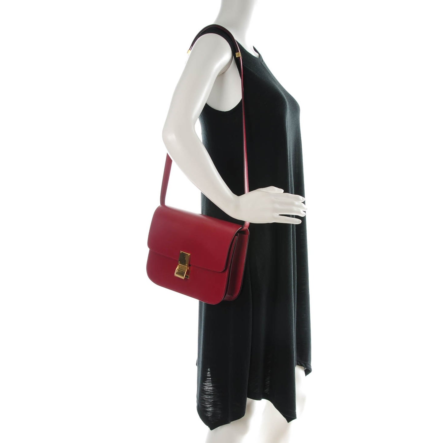 Smooth Calfskin Medium Classic Box Flap Bag Red
