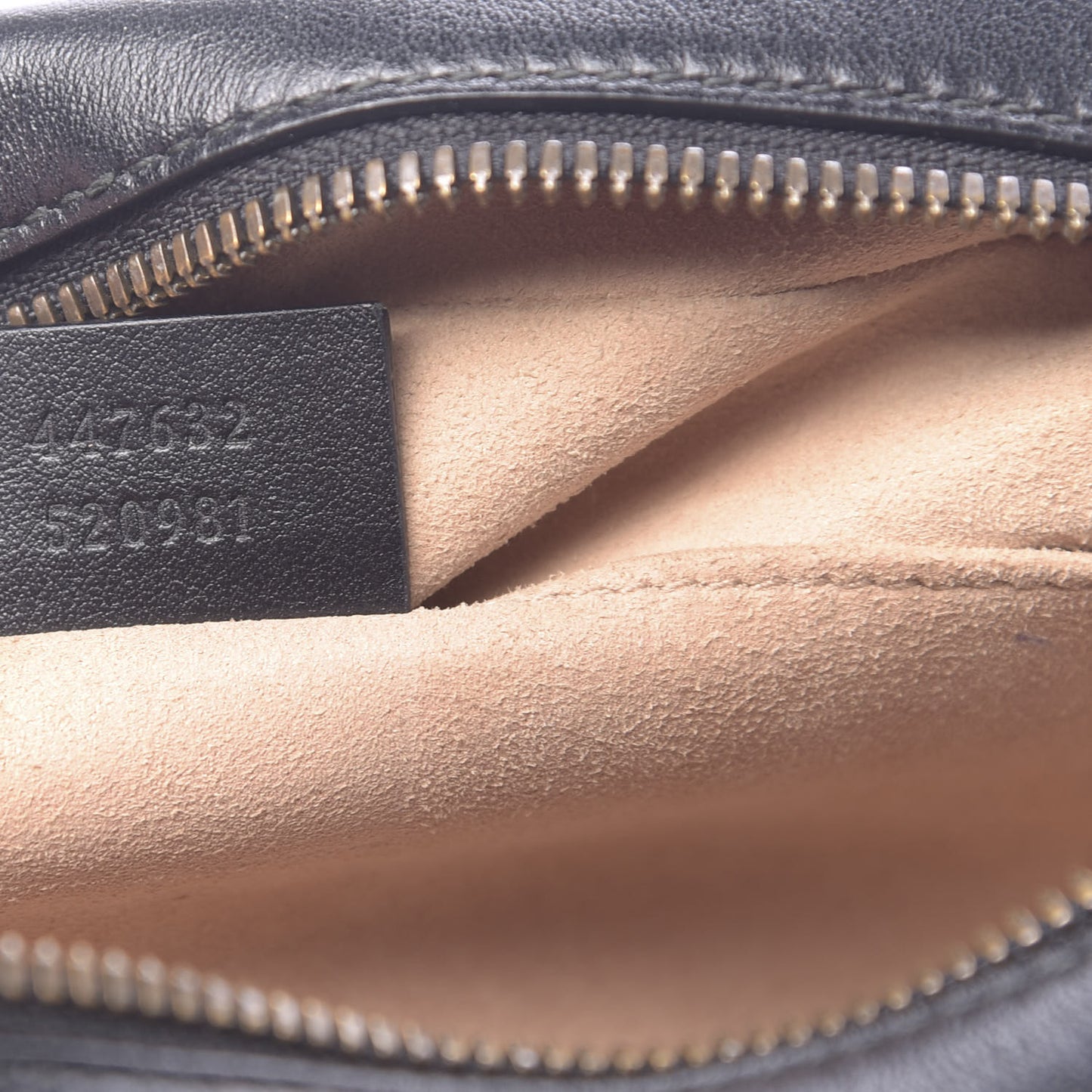 Calfskin Matelasse Small GG Marmont Chain Shoulder Bag Black