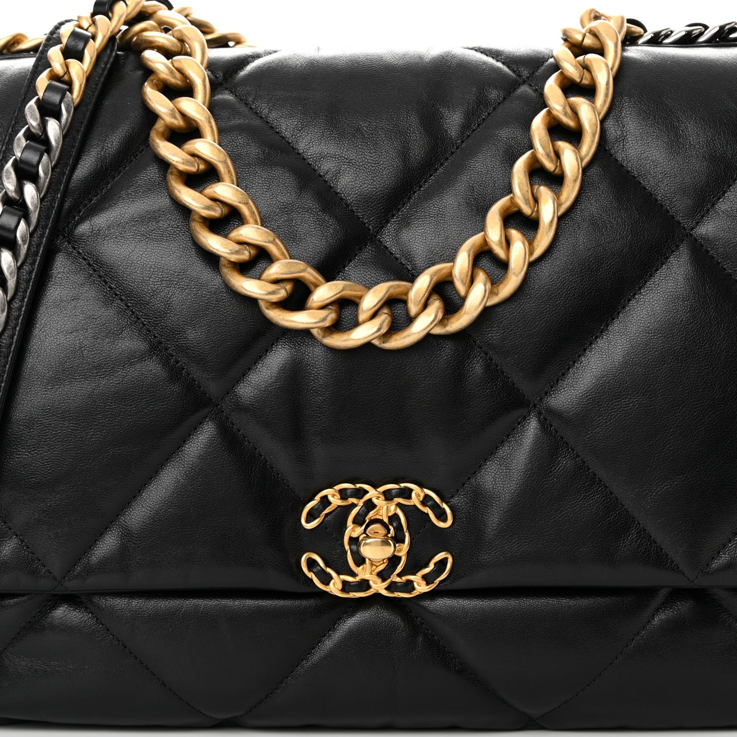 Goatskin Quilted Maxi Chanel 19 Flap Black