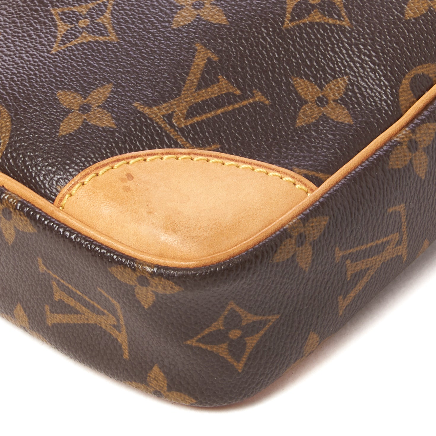 Louis Vuitton Monogram Danube 21 4 of 7