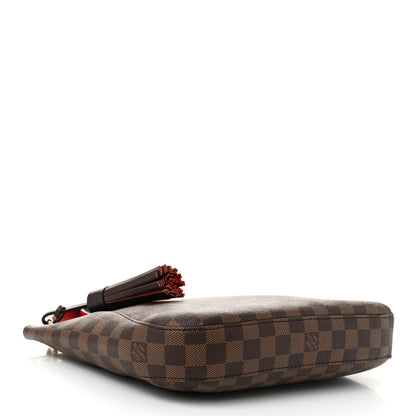 Louis Vuitton Damier Ebene South Bank Besace 4 of 11