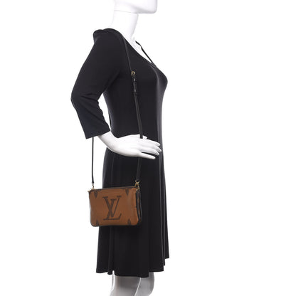 Louis Vuitton Reverse Monogram Giant Double Zip Pochette 2 of 11