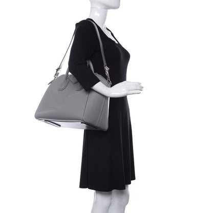 Givenchy Shiny Lord Calfskin Medium Antigona Pearl Grey 2 of 14
