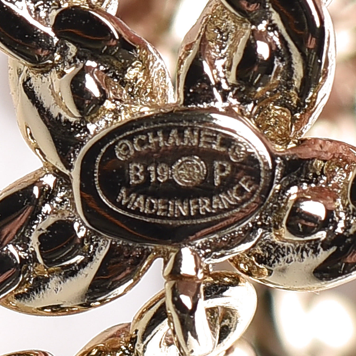 Chanel Crystal Pearl Pearls Coronation CC Drop Earrings Gold 5 of 6