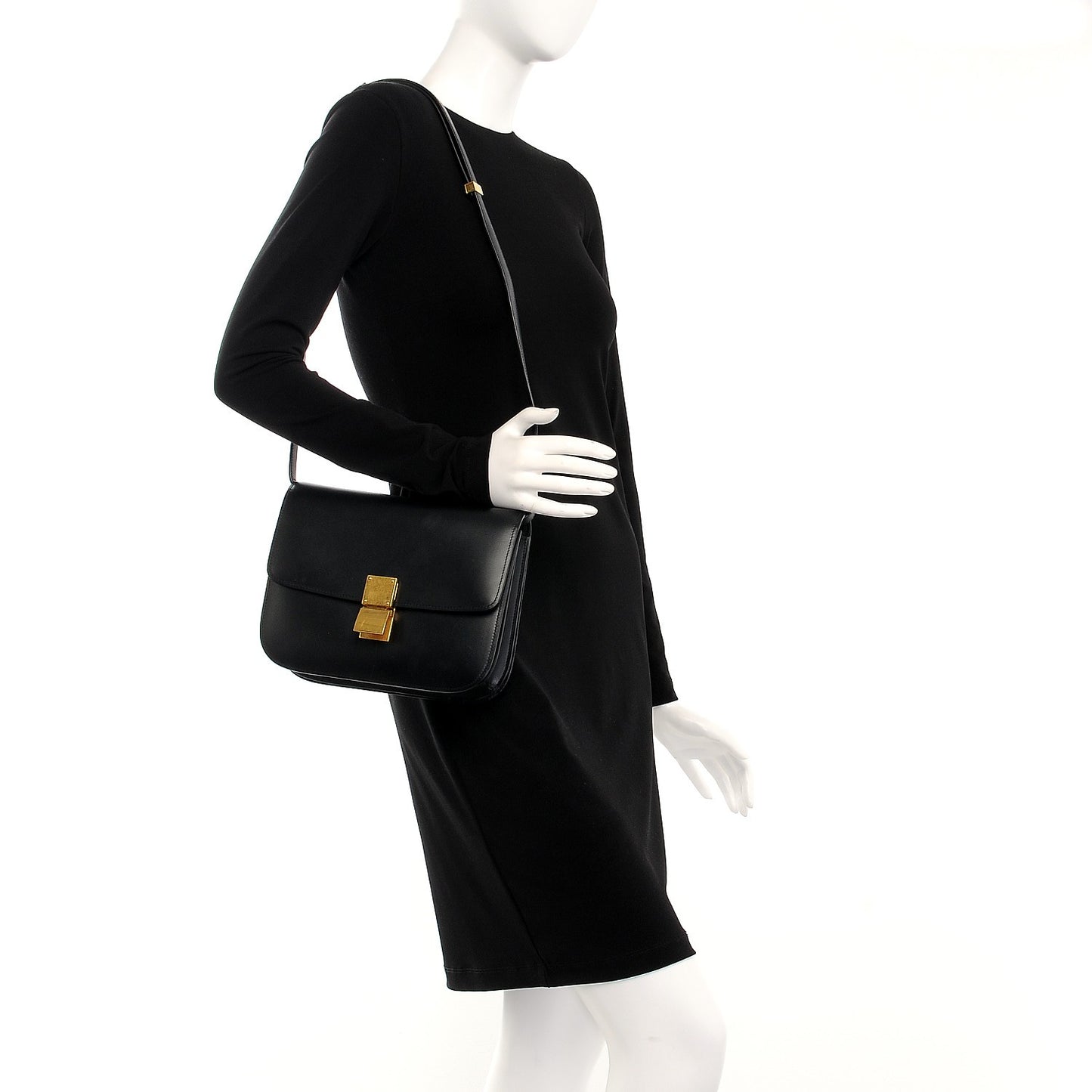 Box Calfskin Medium Classic Box Flap Bag Black