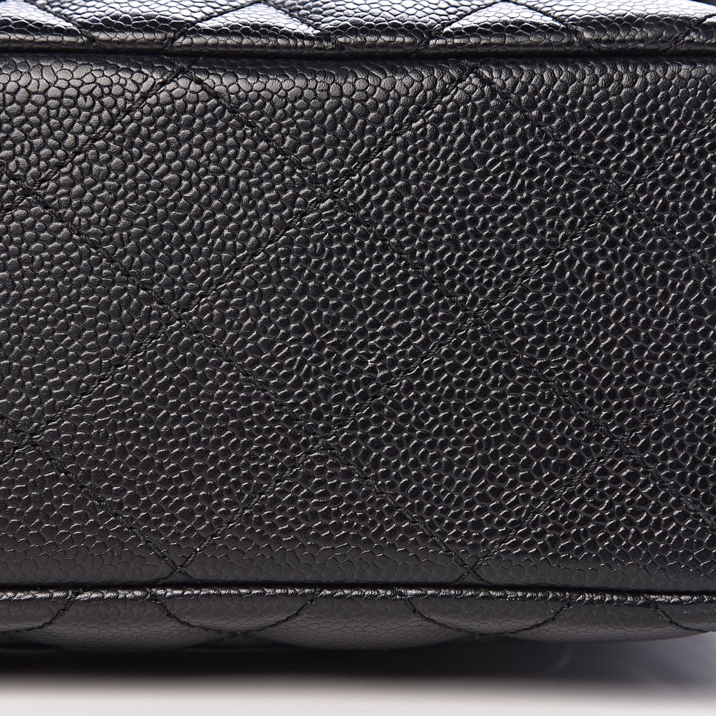 Caviar Quilted Jumbo Single Flap Black