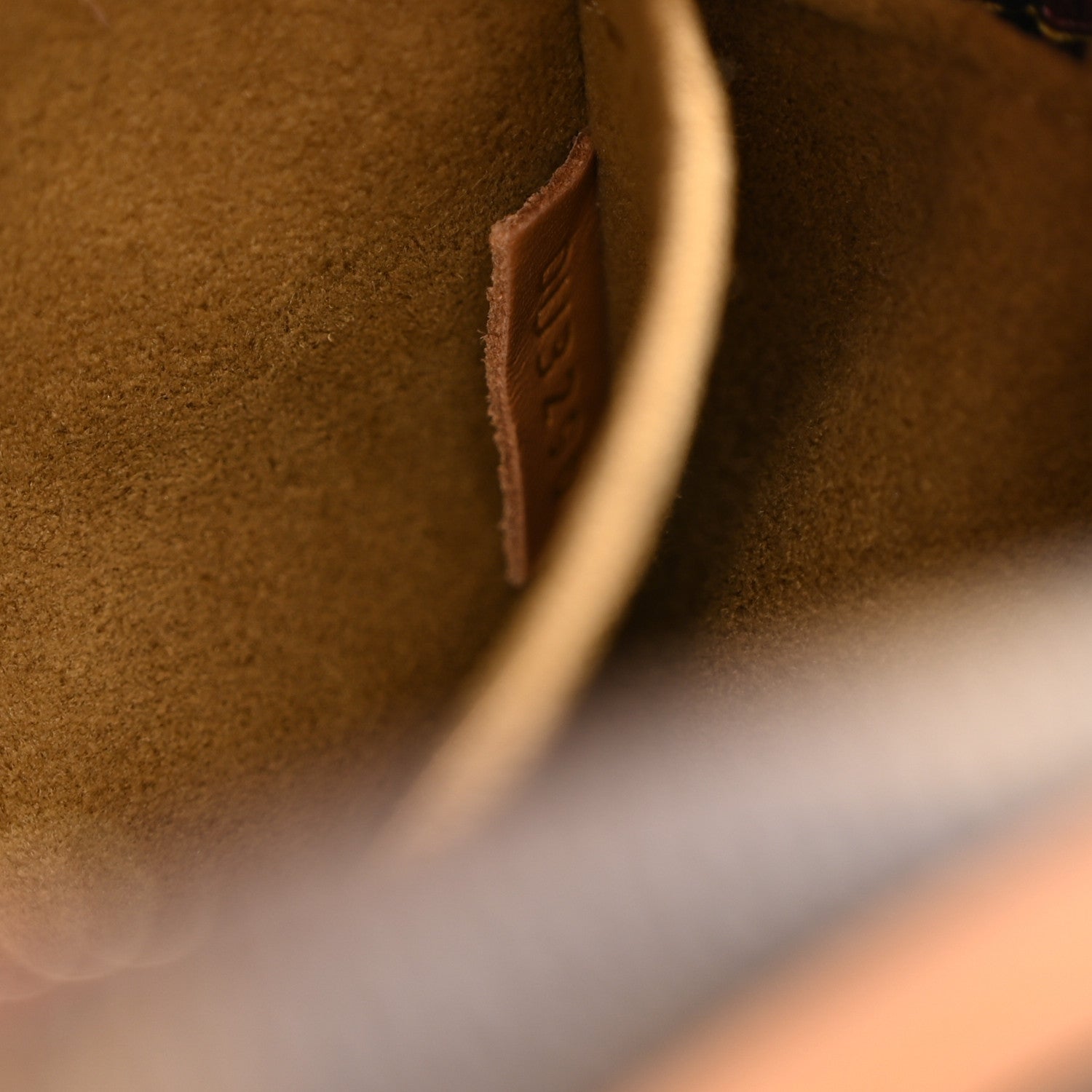 Louis Vuitton Monogram Boite Chapeau Souple PM 6 of 10