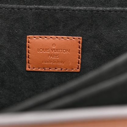 Louis Vuitton Reverse Monogram Dauphine MM 6 of 9