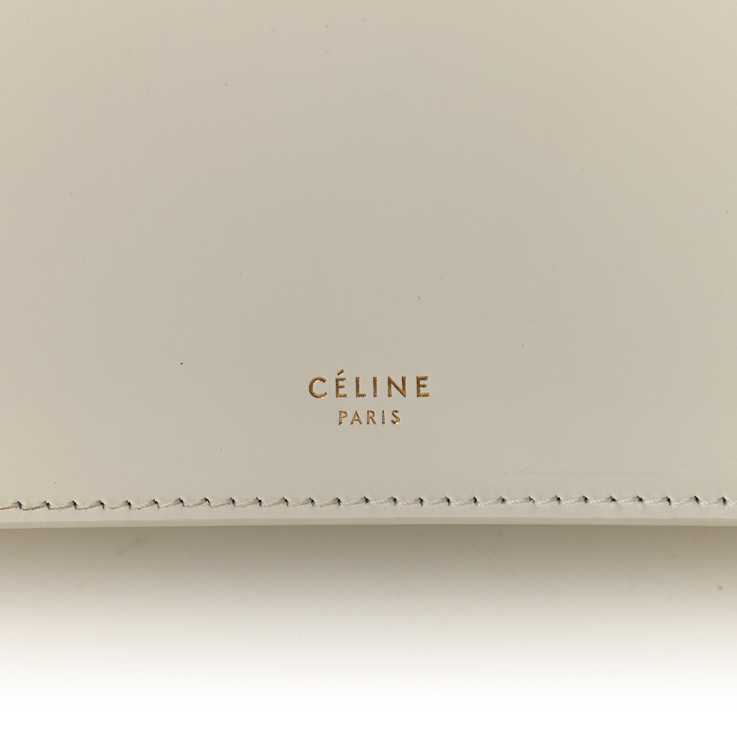Box Calfskin Medium Clasp Bag White