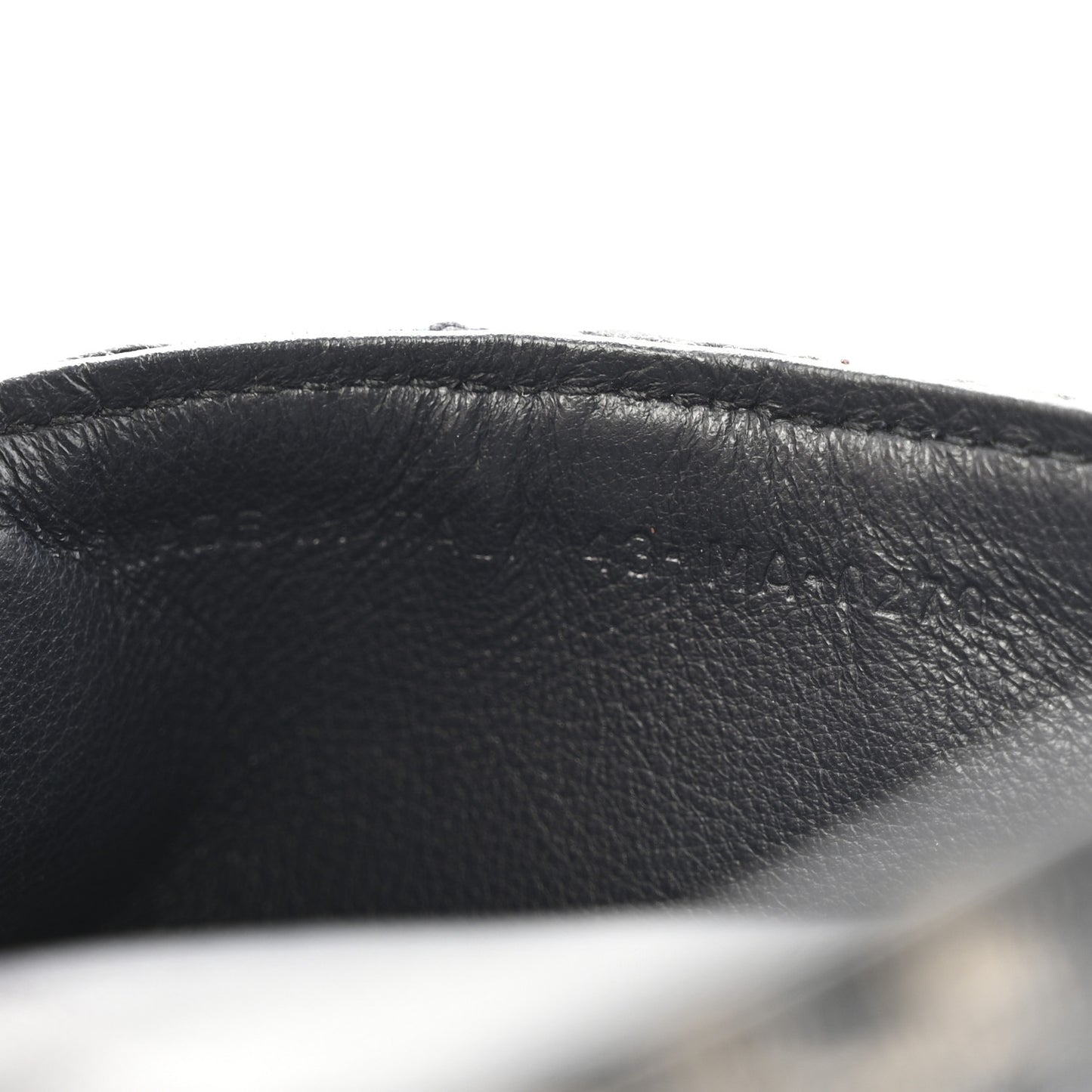 Oblique Nano Saddle Chain Pouch Blue