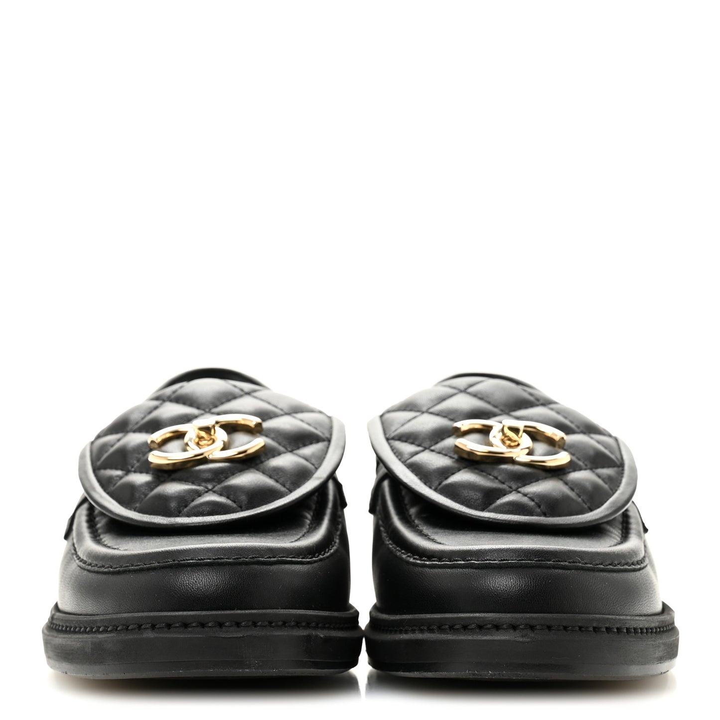 Lambskin Quilted CC Turnlock Loafers 38 Black