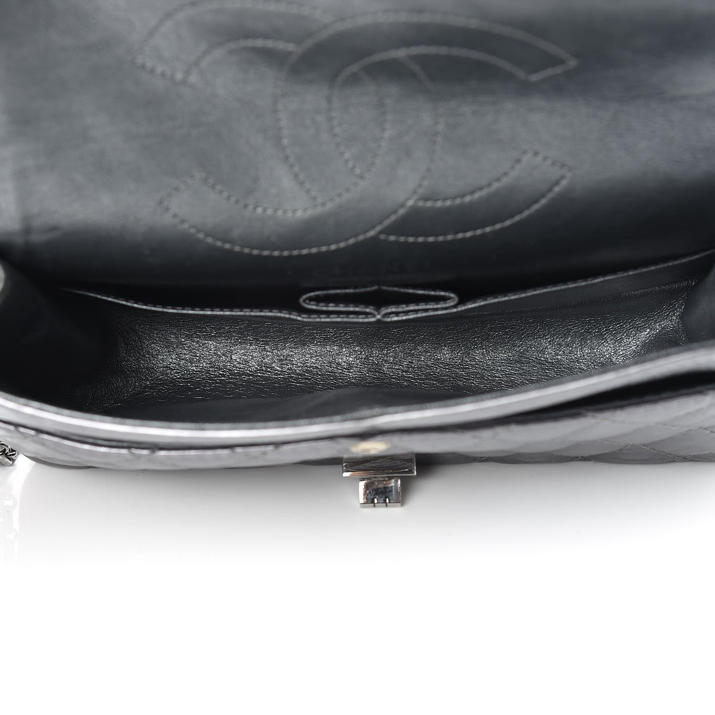 Metallic Aged Calfskin Quilted 2.55 Reissue 225 Flap Grey