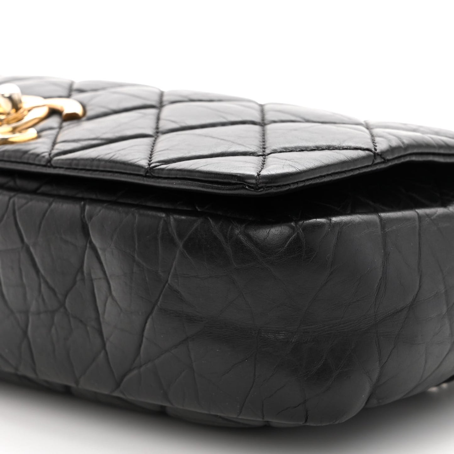 Aged Calfskin Quilted Medium Pondichery Flap Black