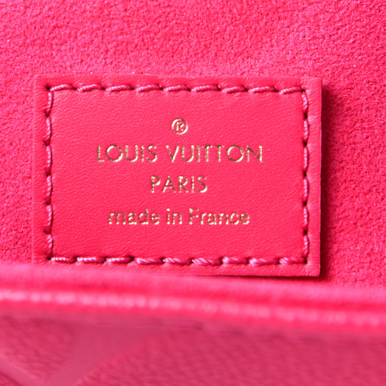 Louis Vuitton Empreinte Monogram Giant Onthego PM Freesia 7 of 10