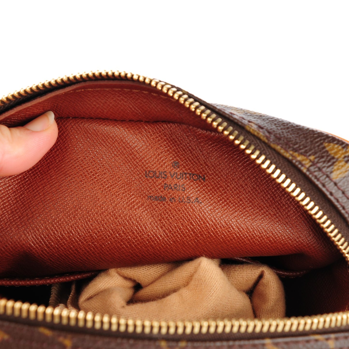 Monogram Amazone