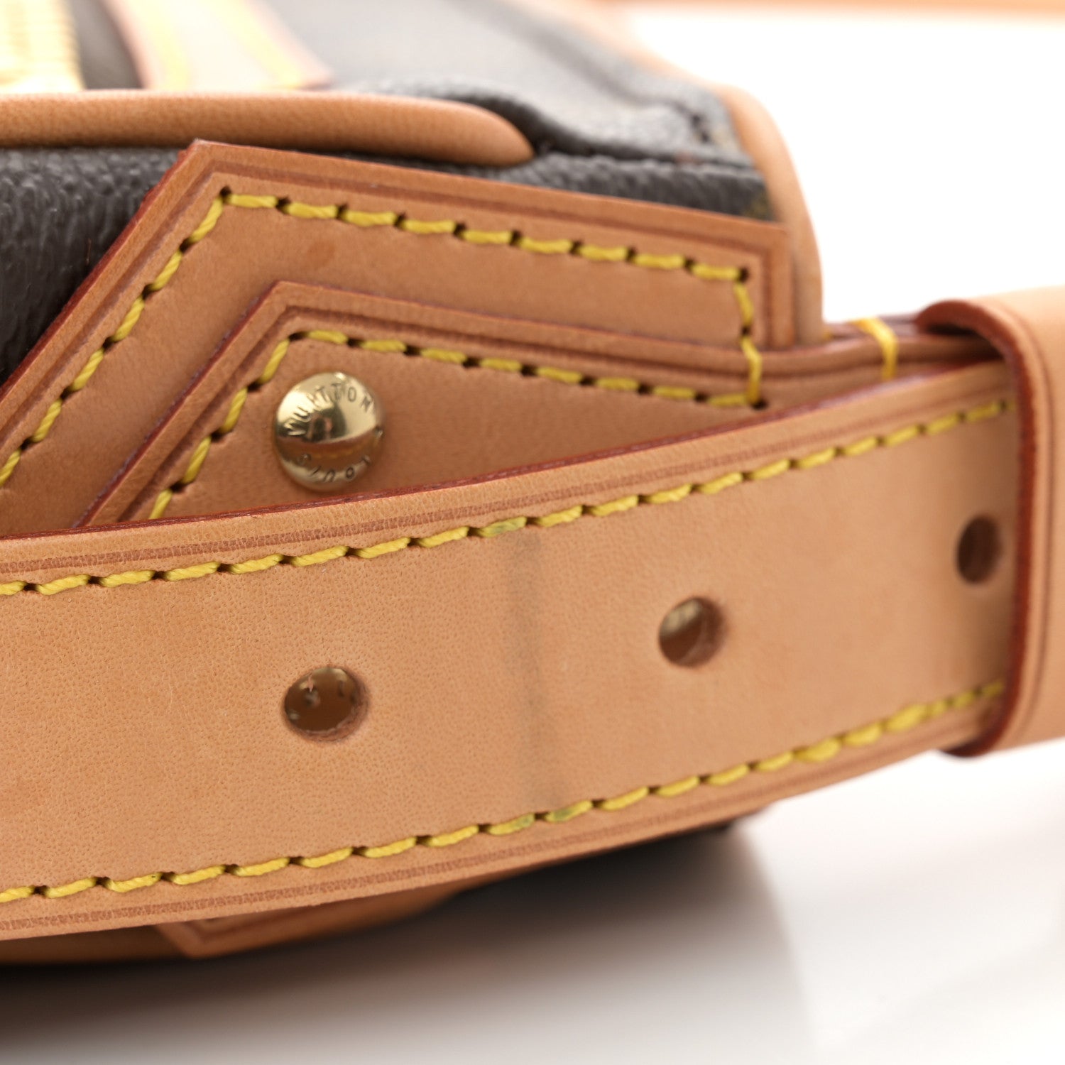 Louis Vuitton Monogram Hudson GM 11 of 11