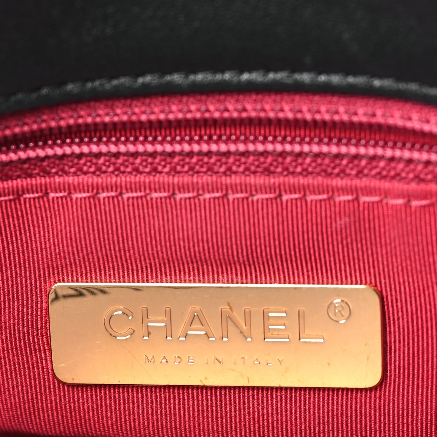 Lambskin Quilted Maxi Chanel 19 Flap Black