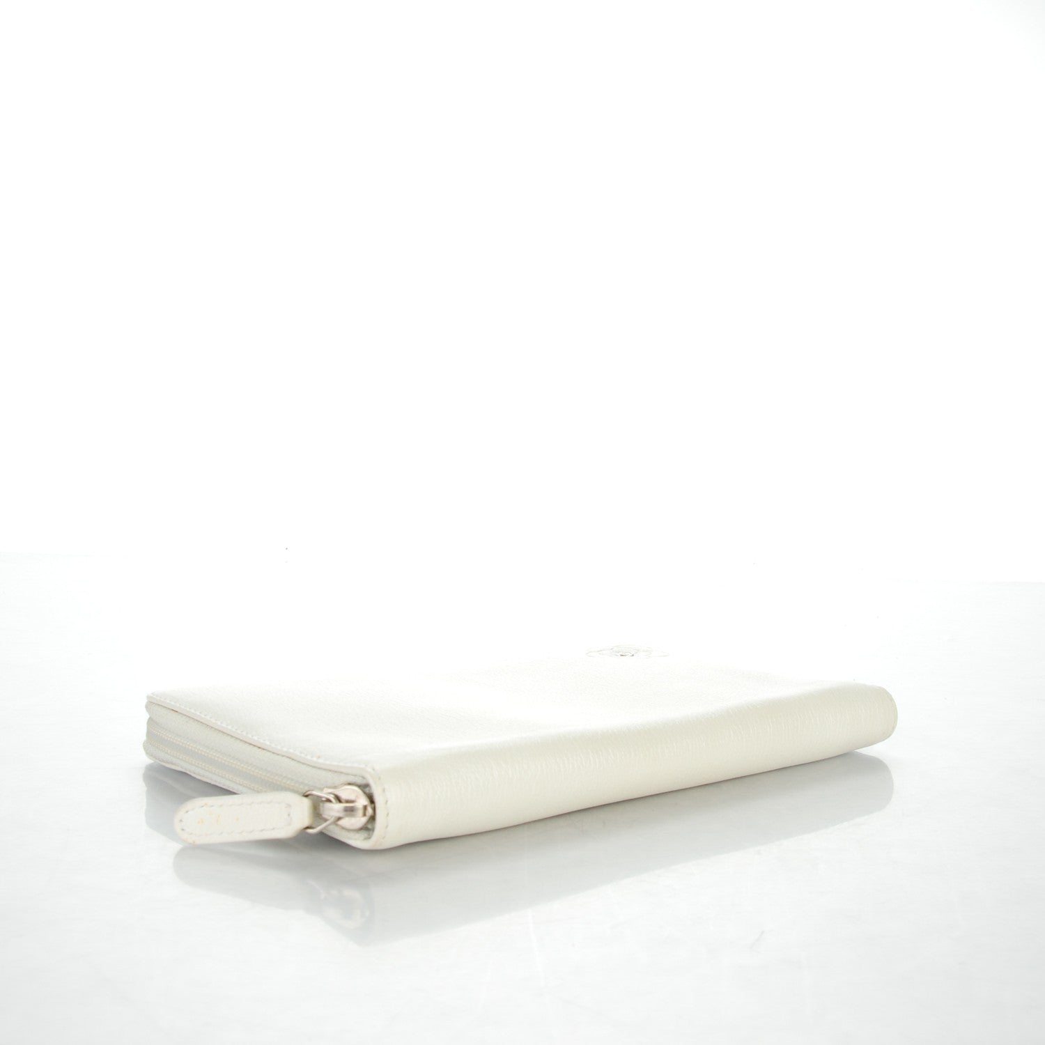 Chanel Goatskin Camellia Embossed Zip Around Wallet White 4 of 9
