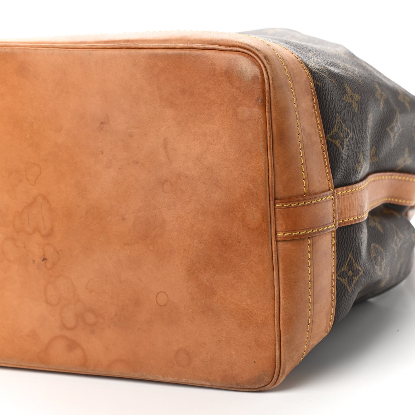 Monogram Noe