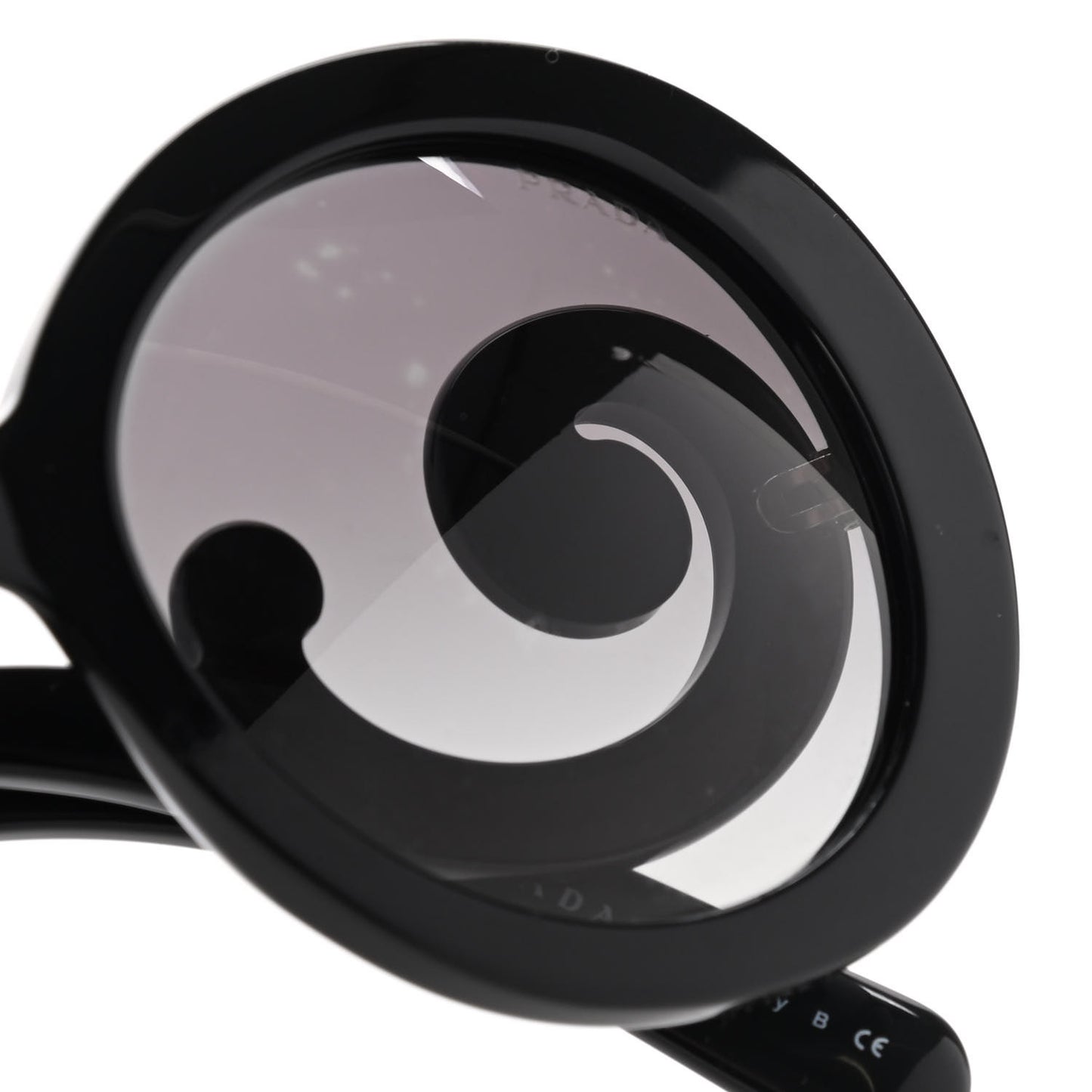 Baroque Sunglasses SPR 27N Black