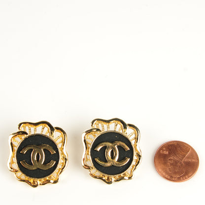 Chanel CC Clip On Earrings Gold Black 2 of 5