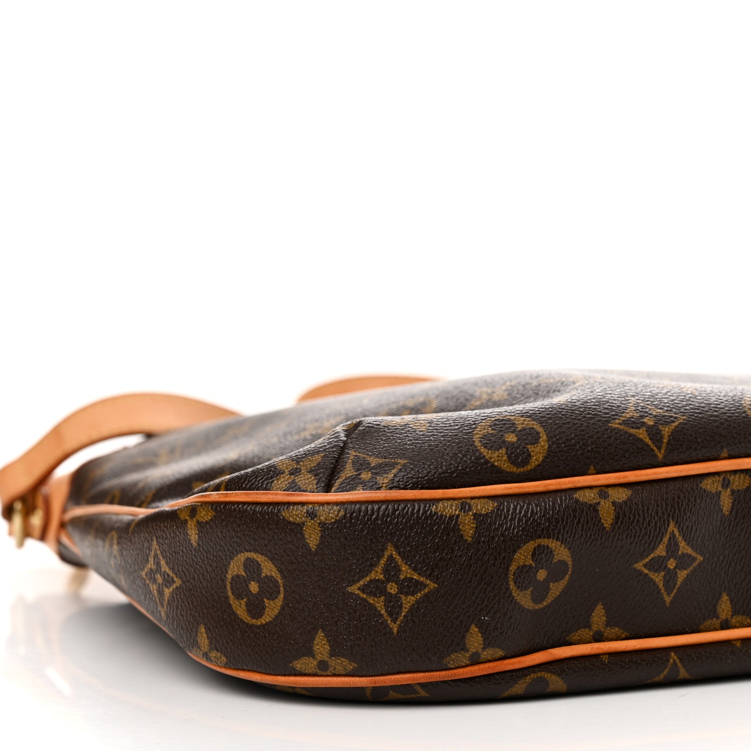 Louis Vuitton Monogram Odeon MM 9 of 10