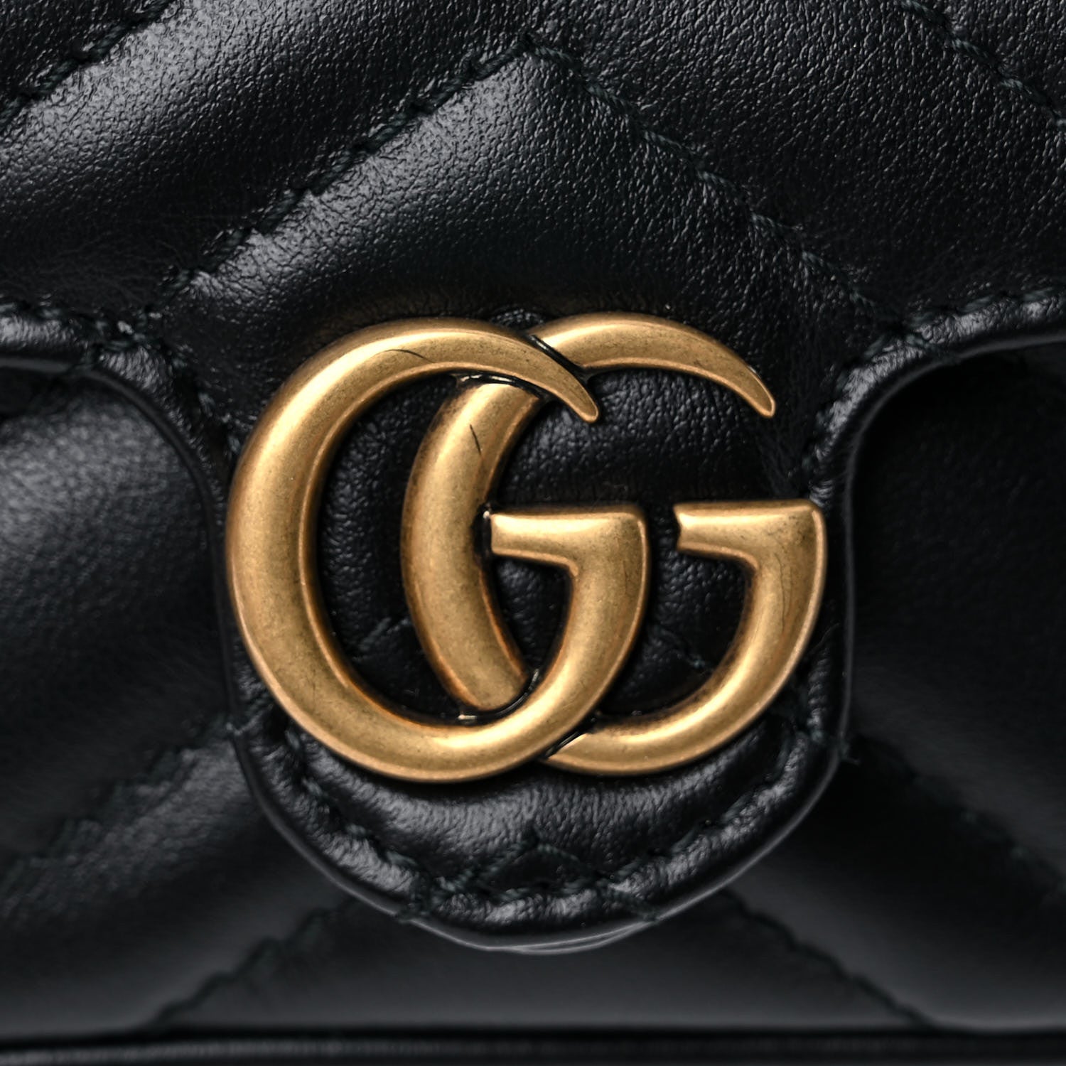 Gucci Calfskin Matelasse GG Marmont 2.0 Coin Purse On A Chain Black 10 of 10