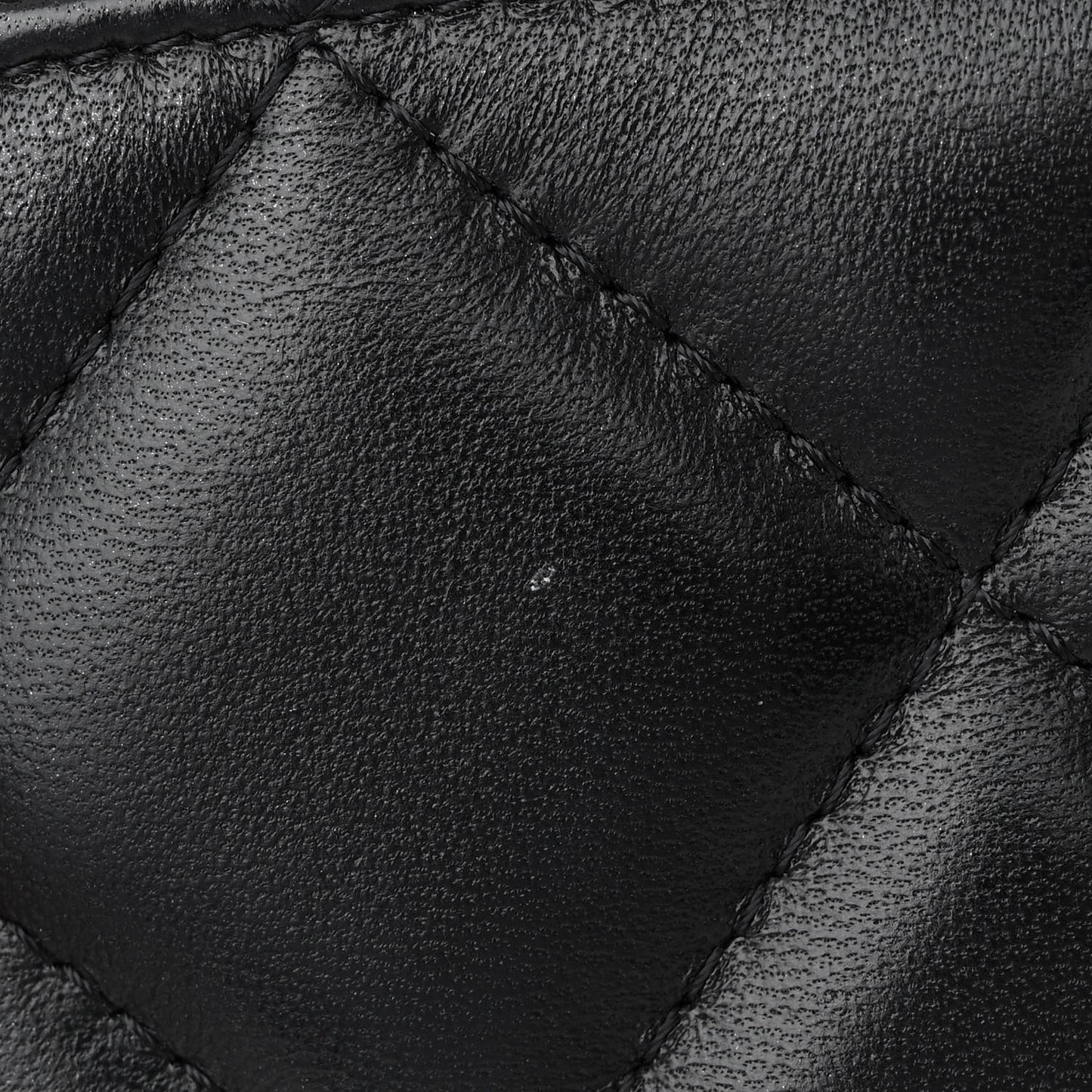 Lambskin Resin Elegant Chain Small Vanity Case Black