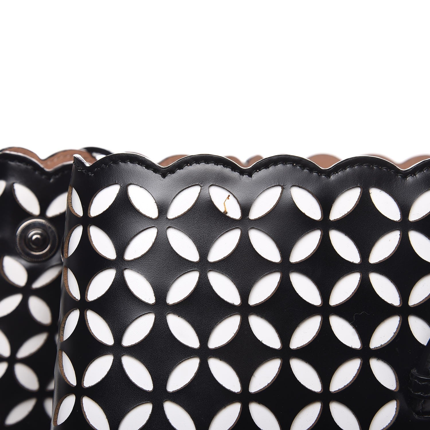 Alaia Calfskin Laser Cut Petale Mina 32 Bag Black White 14 of 14