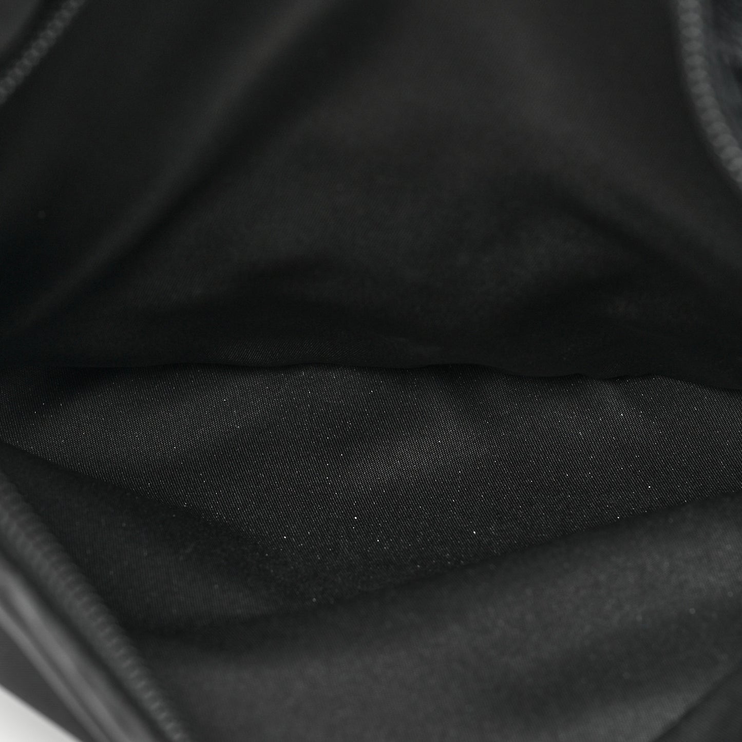 Tessuto Nylon Messenger Bag Black