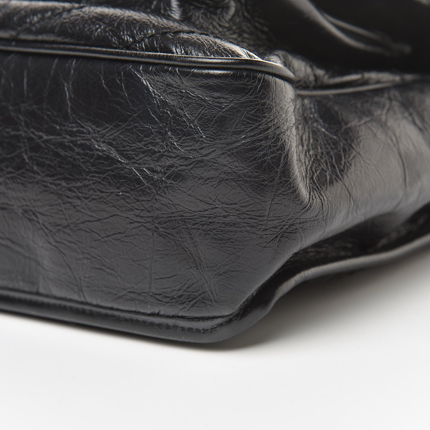 Saint Laurent Crinkled Calfskin Matelasse Monogram Large Niki Chain Satchel Black 11 of 11