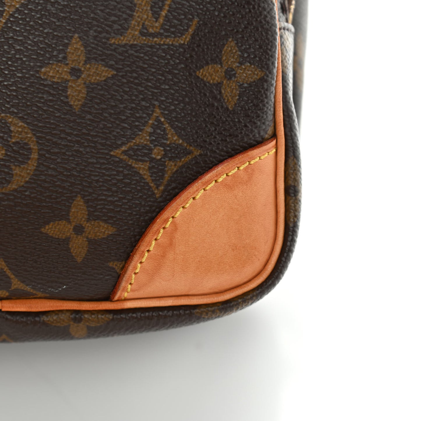 Monogram Amazone