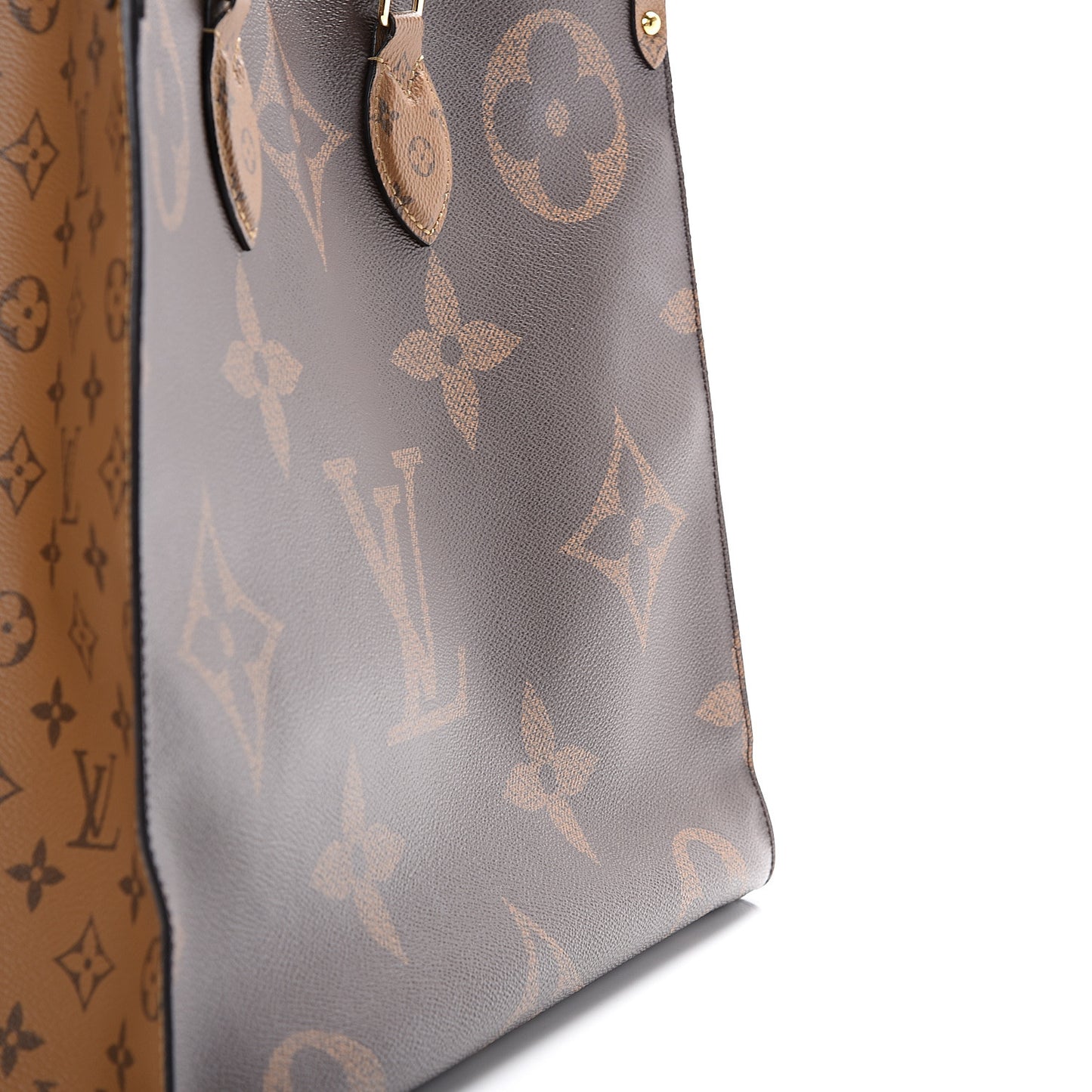 Reverse Monogram Giant Onthego GM